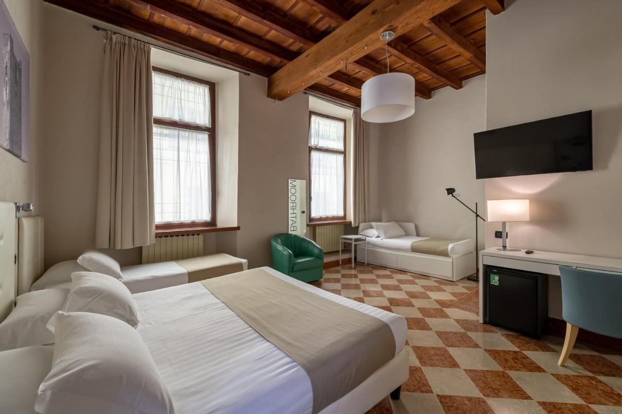 Residenza Accademia Hotell Mantova Exteriör bild