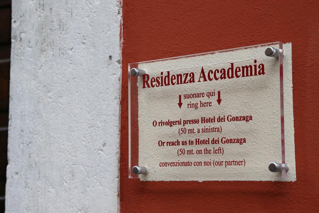 Residenza Accademia Hotell Mantova Exteriör bild